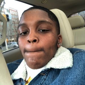 Meet your Posher, Niqo